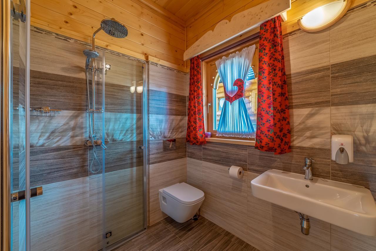 Domek W Bialce Z Jacuzzi W Ogrodzie Bialka Tatrzanska Exterior foto